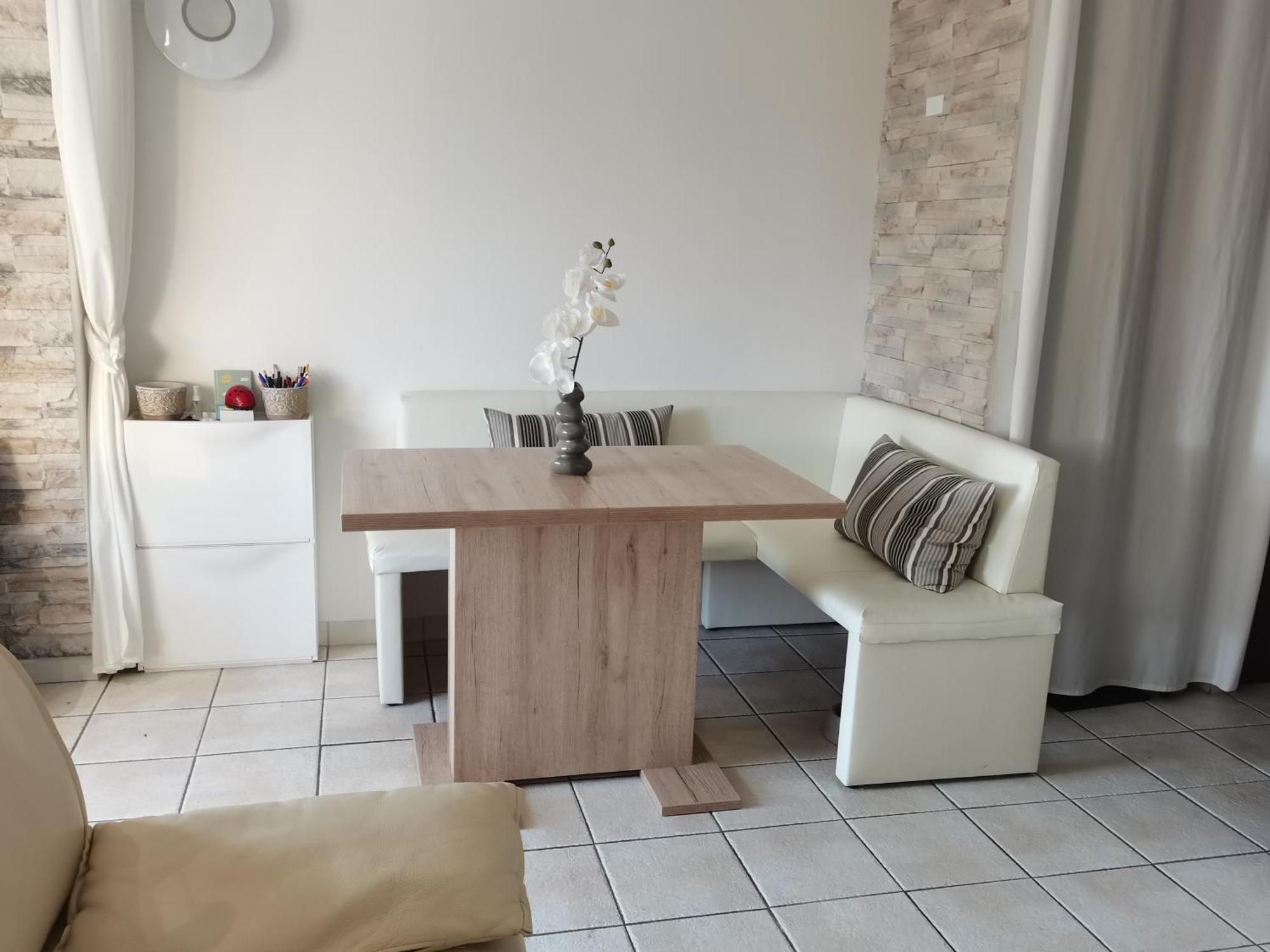 Charmant 2P Au Calme, Jardin, Piscine, Vue Panoramique Et Stationnement Villeneuve-Loubet Exterior foto